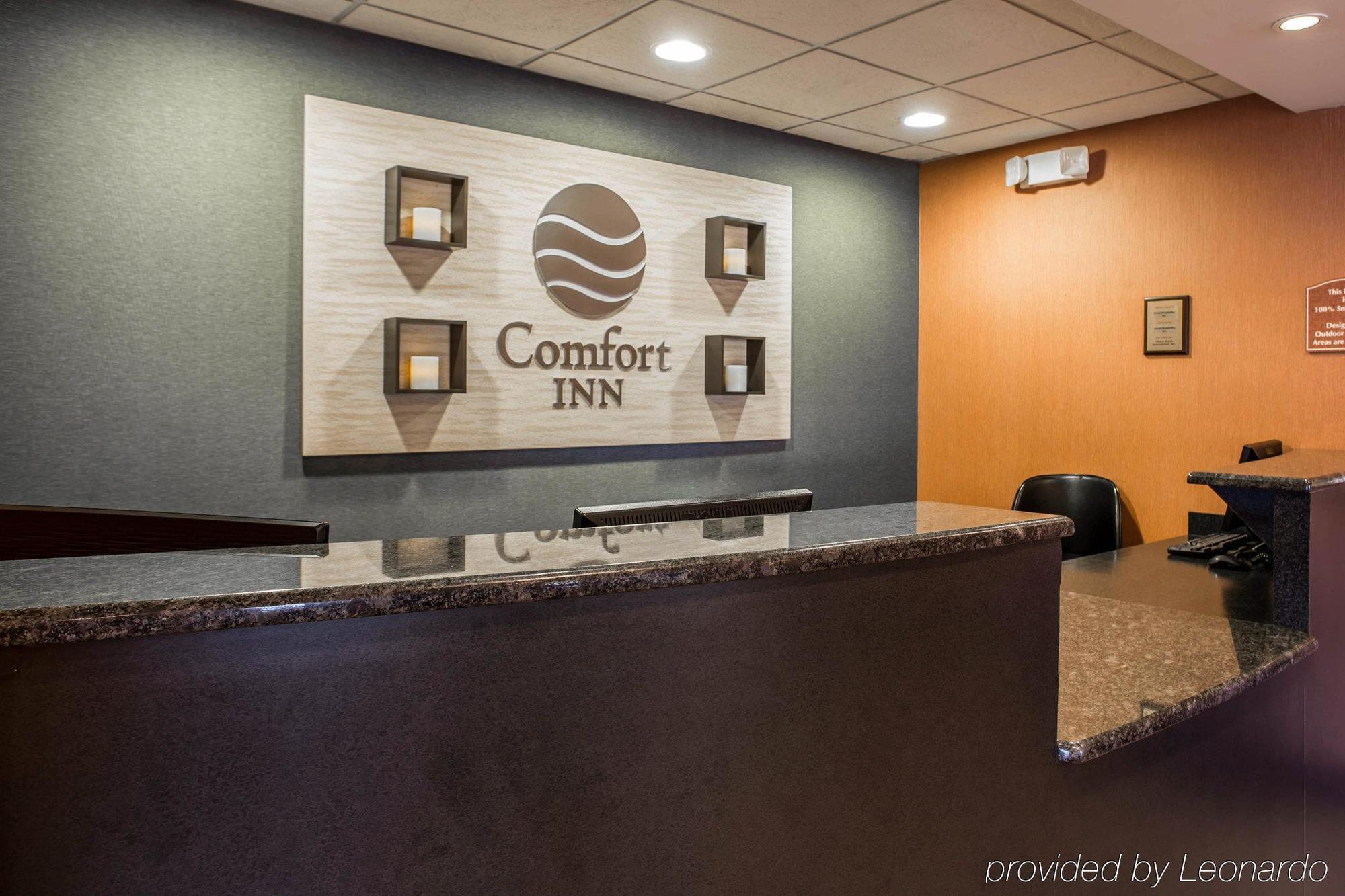 Comfort Inn & Suites Ламбертон Экстерьер фото